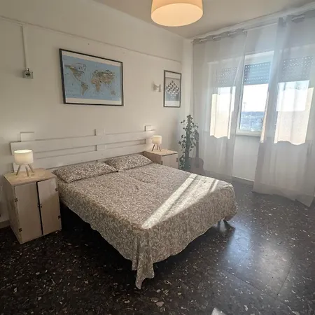 Interno 12 - In Shared Flat * Viareggio