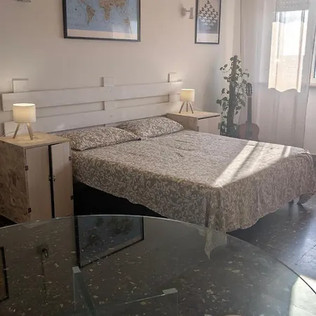 Interno 12 - In Shared Flat Homestay *