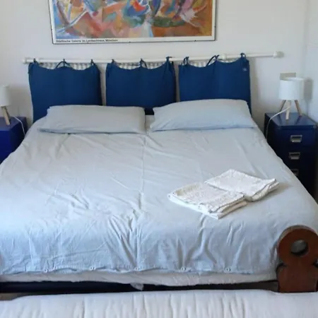 Homestay Interno 12 - In Shared Flat *